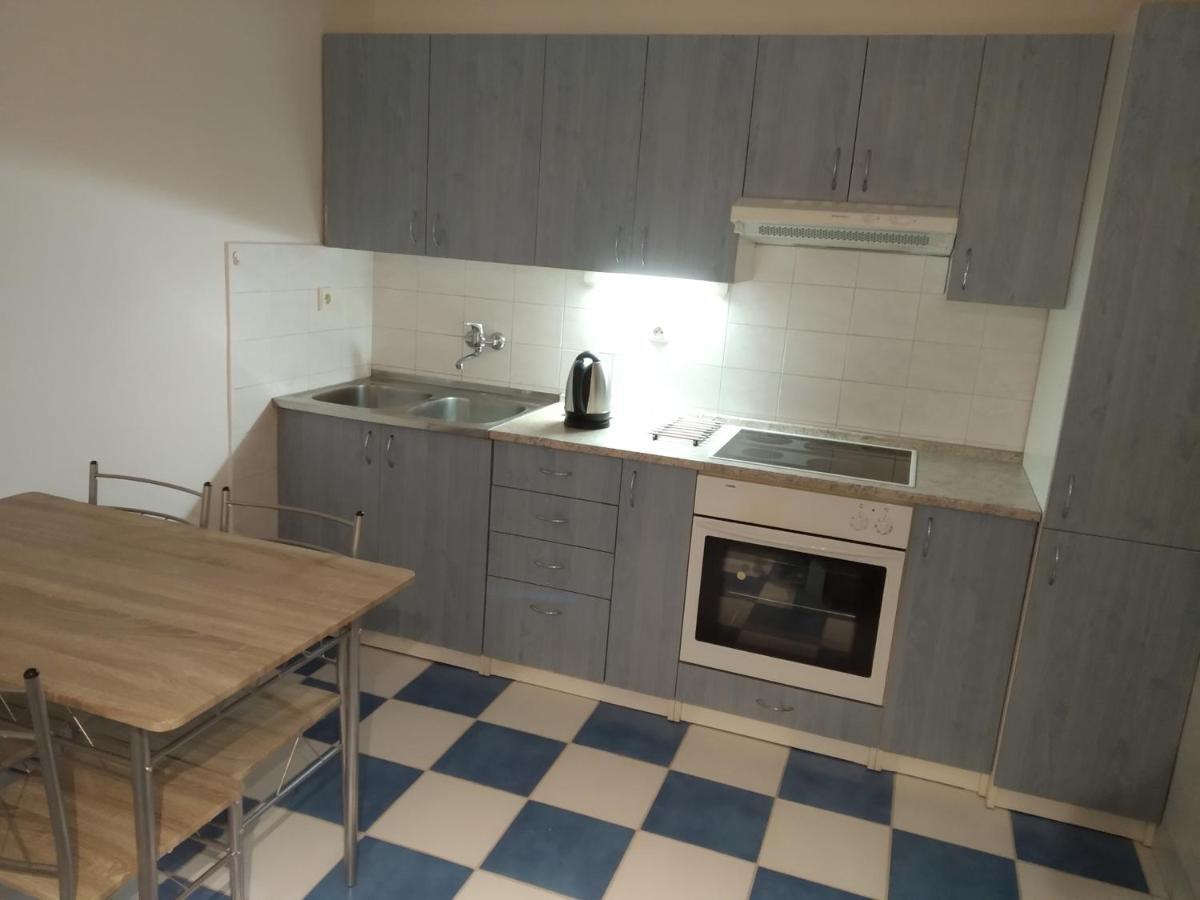 Apartmany Pod Strani Врхлаби Экстерьер фото